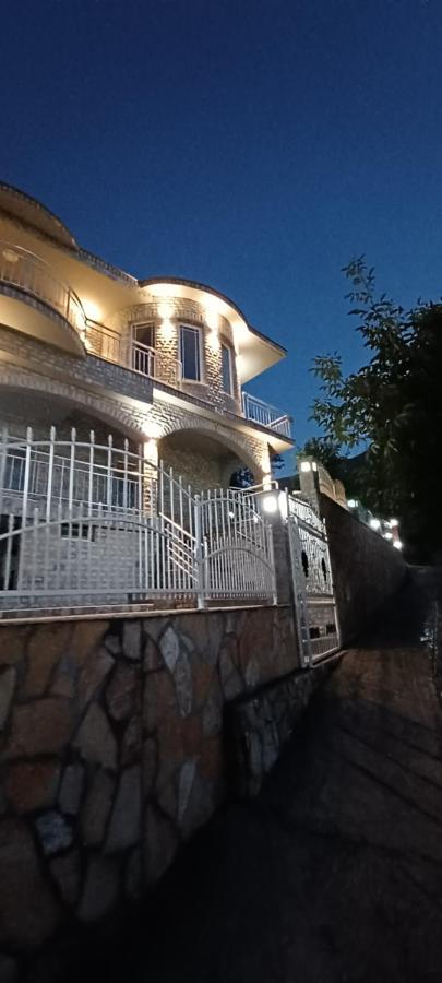 Hyka Stone House Shkoder Bed & Breakfast Bagian luar foto