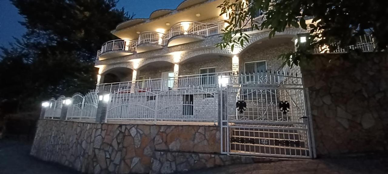 Hyka Stone House Shkoder Bed & Breakfast Bagian luar foto