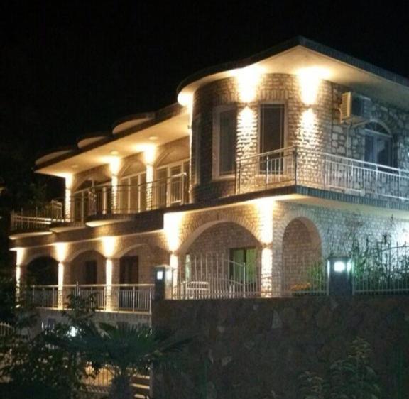 Hyka Stone House Shkoder Bed & Breakfast Bagian luar foto