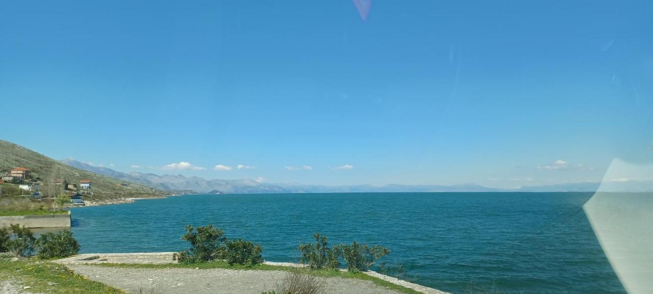 Hyka Stone House Shkoder Bed & Breakfast Bagian luar foto
