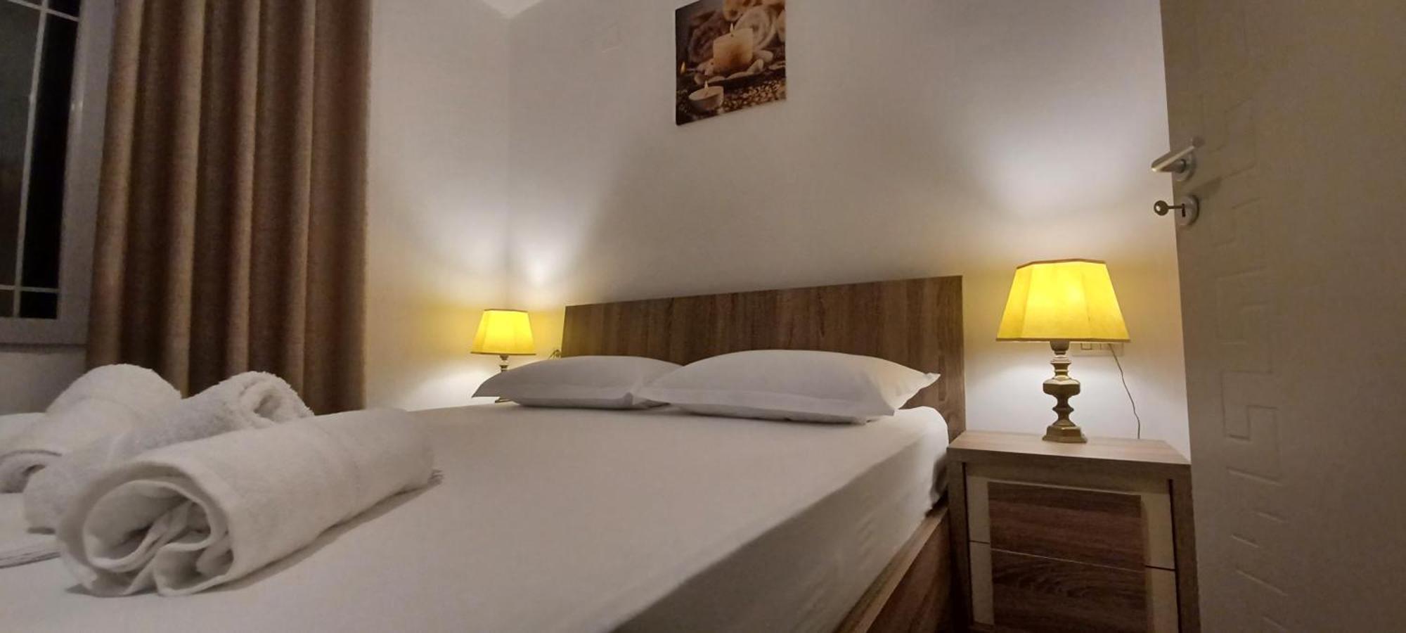 Hyka Stone House Shkoder Bed & Breakfast Bagian luar foto