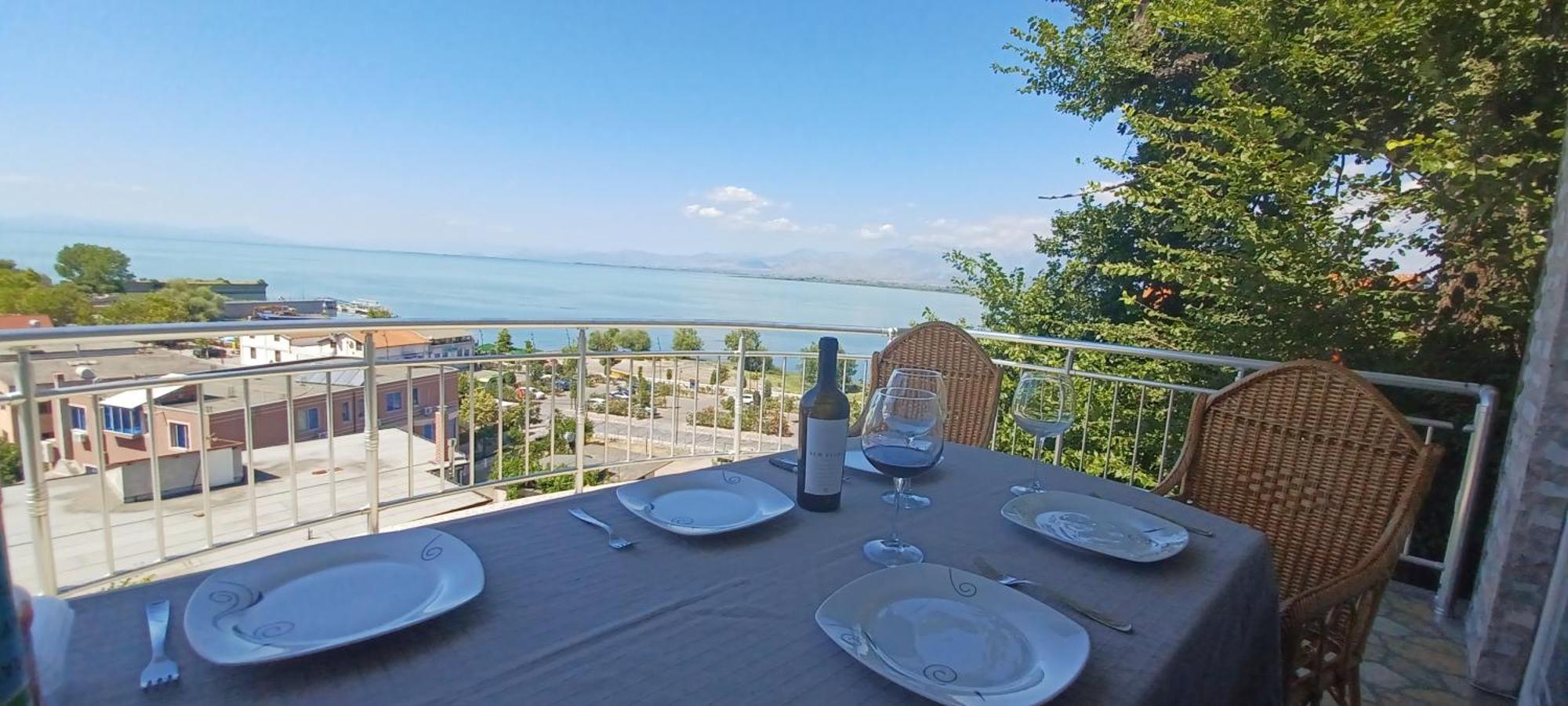 Hyka Stone House Shkoder Bed & Breakfast Bagian luar foto