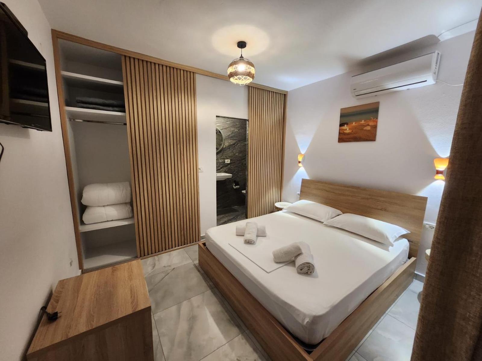 Hyka Stone House Shkoder Bed & Breakfast Bagian luar foto