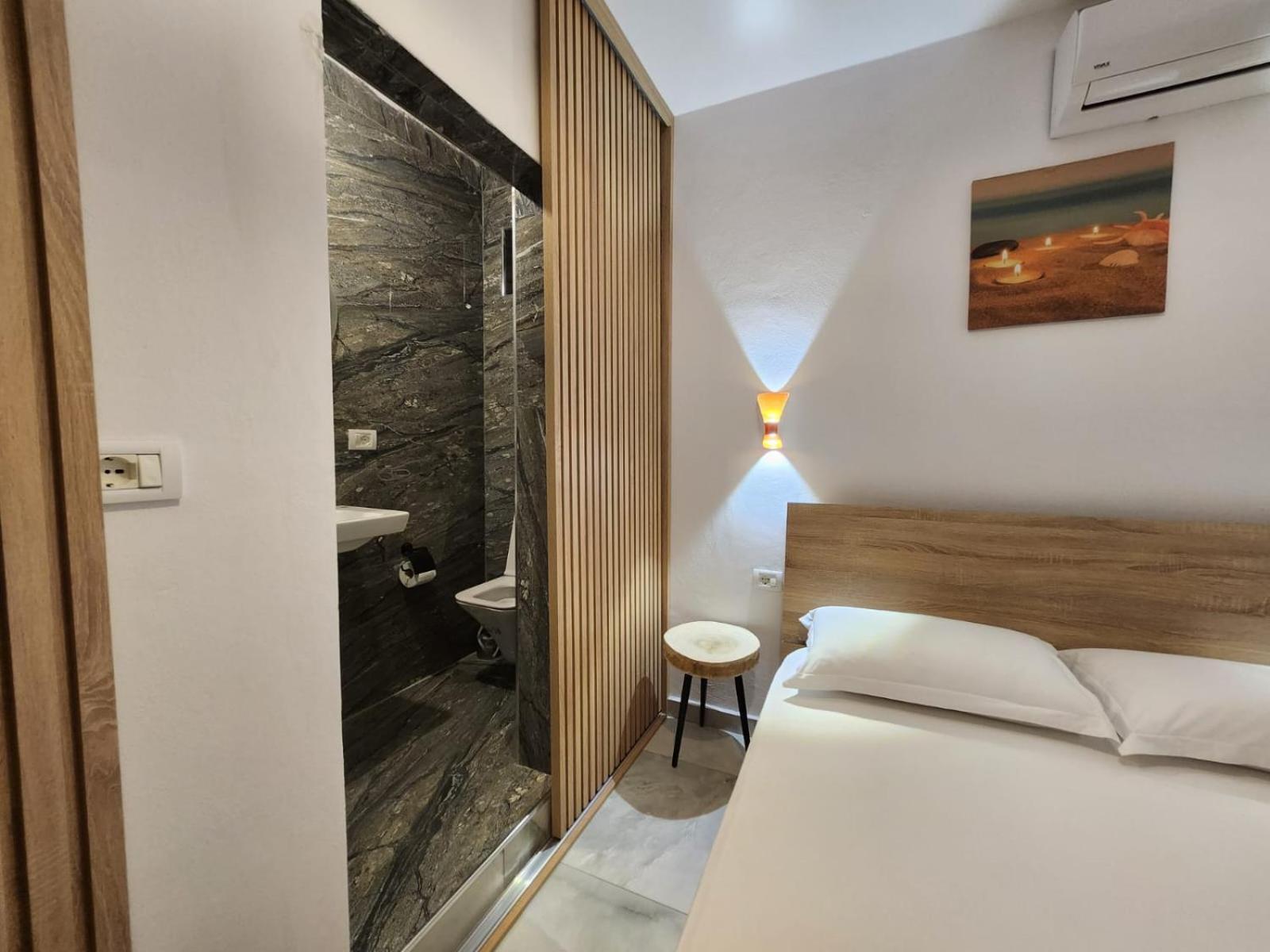 Hyka Stone House Shkoder Bed & Breakfast Bagian luar foto