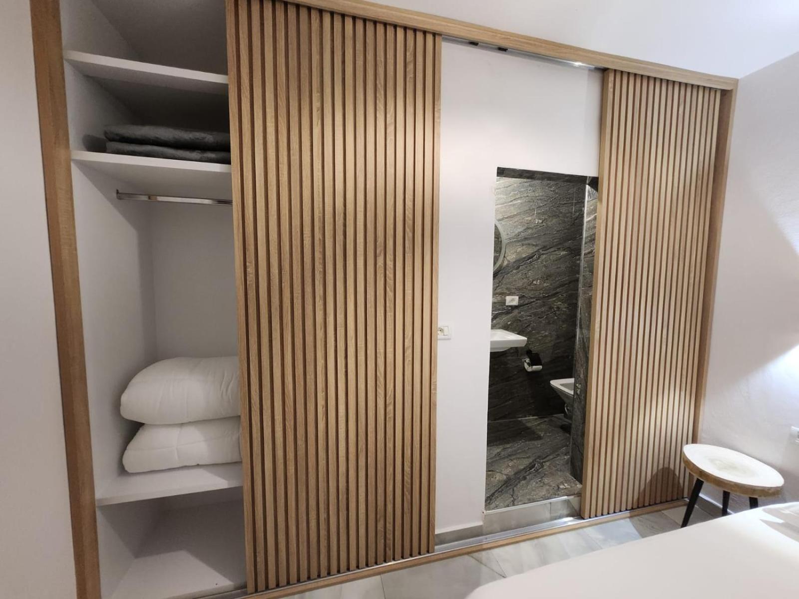 Hyka Stone House Shkoder Bed & Breakfast Bagian luar foto