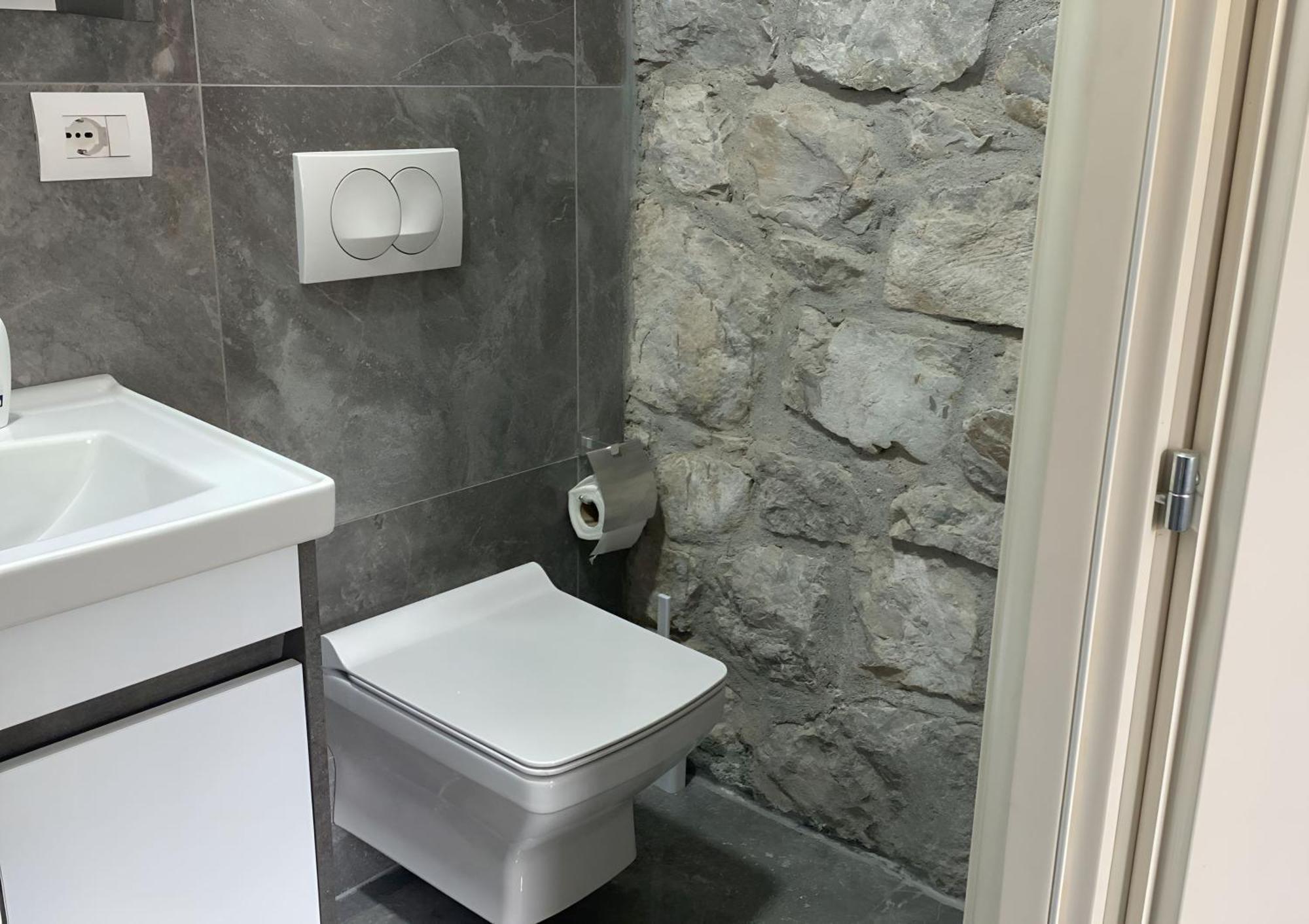 Hyka Stone House Shkoder Bed & Breakfast Bagian luar foto